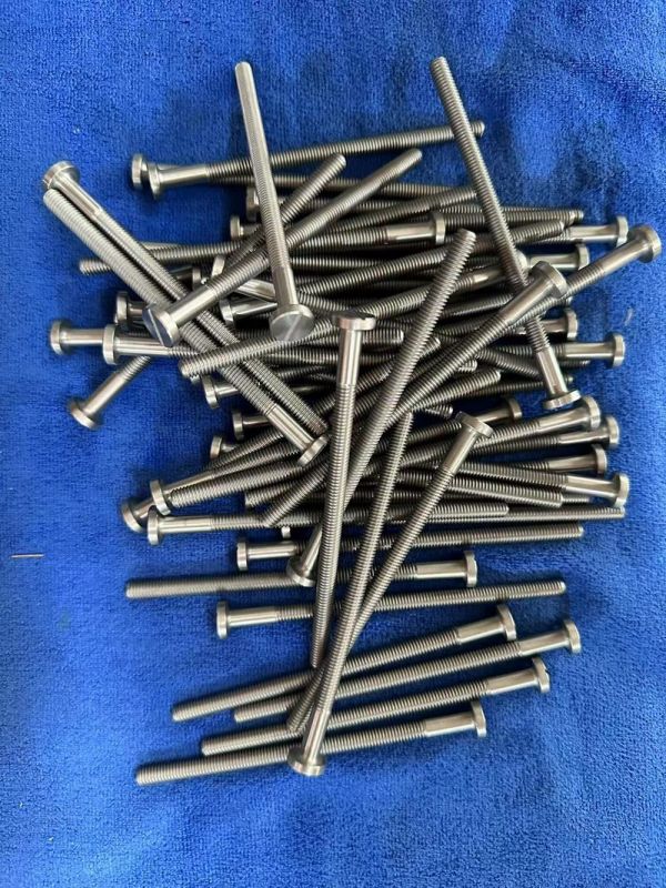 Molybdenum screws