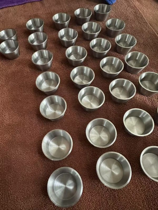Tungsten crucible