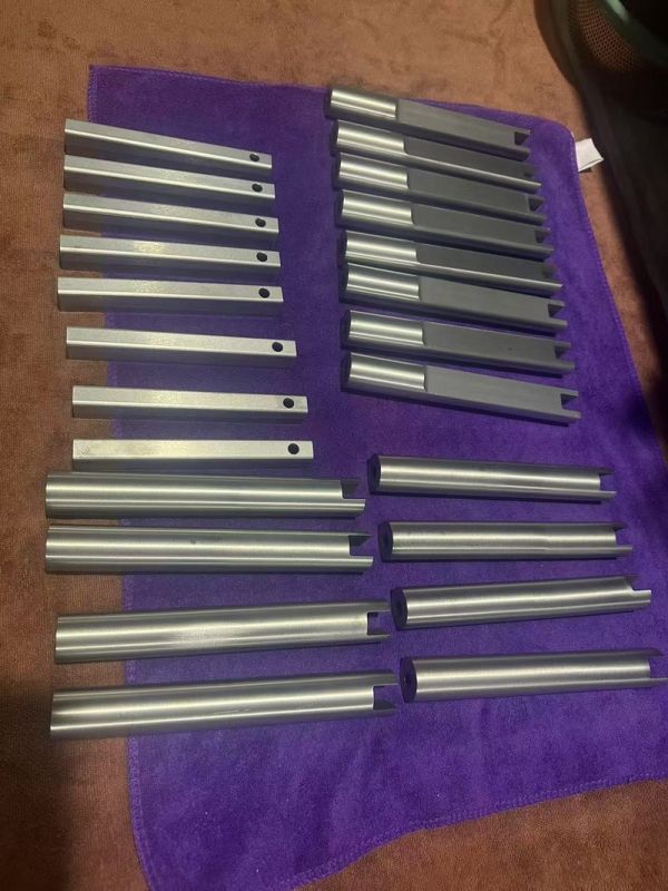 Molybdenum electrode rod